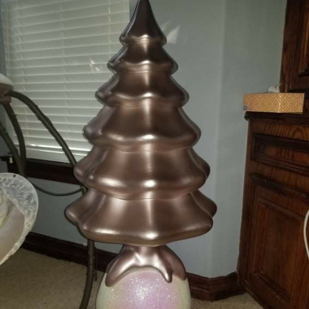 Pink VS Sparkly Christmas Tree